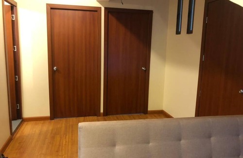 Cuenca Apartamento | Acogedor Depart. con WiFi en la encantadora Cuenca,2 habitaciones full amoblado