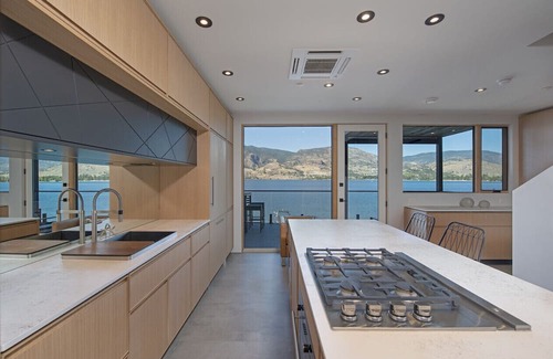 Okanagan-Similkameen Casa | Luxe Lakeside Home w/Private Dock, Views & Boat Lift