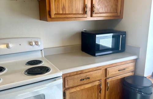 Coralville Casa | Quiet and convenient house close to UIHC
