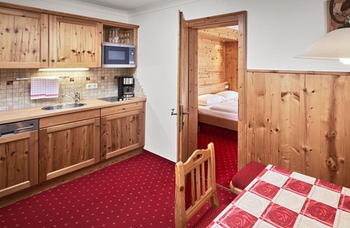 Neukirchen am Grossvenediger Cabaña | Apartment Großvenediger in the farmhouse - Gasthof Siggen