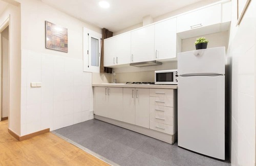 El Baix Guinardo Apartamento | Weflating SANT PAU - Comf 4 BDR
