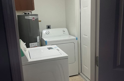 Chalmette Apartamento | Cozy 2-bedroom apartment with AC, WiFi in charming Chalmette