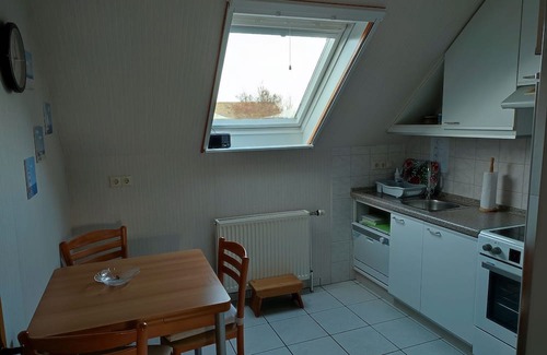 Hallig Langeneß Apartamento | Apartment 'Fewo2 Norderaue' with Shared Terrace and Wi-Fi