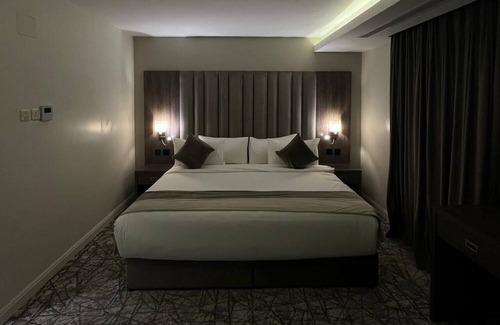 Taif Hotel | Seven Garden Airport