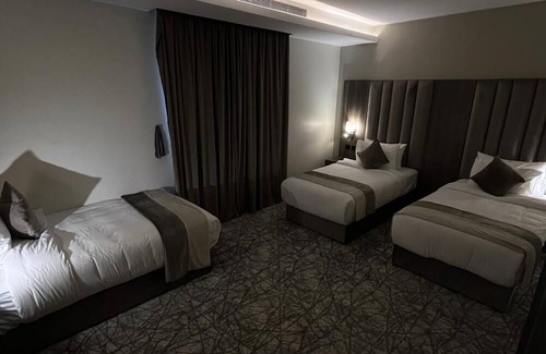 Taif Hotel | Seven Garden Airport