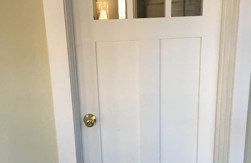 Harwich Port Cabaña | NEW LISTING Harwich Port Charming and Quiet 1BR apt Walk to stores & restaurants