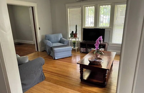 Brookings Casa | Historic Charm