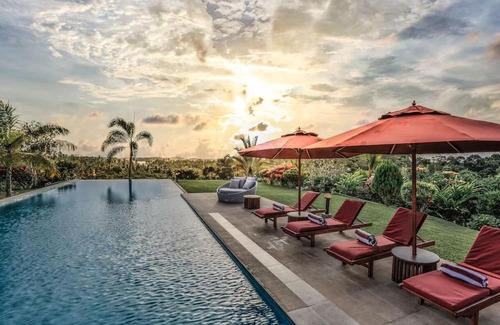 Kathaluwa Apartamento | Villa Mayurana - Deluxe Suite with partial lake viewn