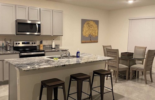 Wesley Chapel Casa | Charming 3-bedroom house in Wesley Chapel with WiFi and AC