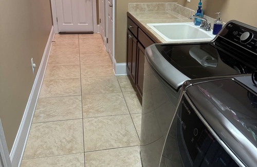 Braithwaite Casa | Spacious 4 bedroom home minutes from downtown New Orleans.