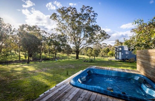 Windeyer Casa | Dream Alpaca Farm - A Windeyer Outback Experience