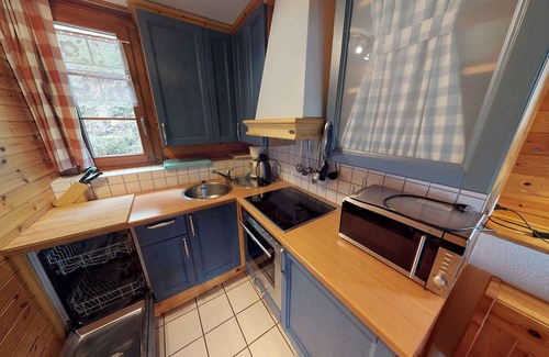 Blatten bei Naters Chalet De Esquí | Chalet with balcony and heating