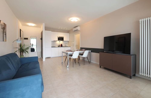 Martignano Apartamento | Onda 7, ideal apartment for families and groups in a strategic position.