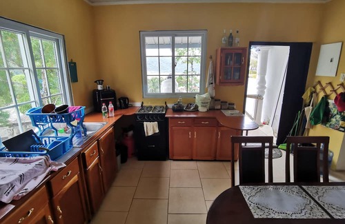 Las Cuevas Apartamento | Trinidad Ocean view Guesthouse
