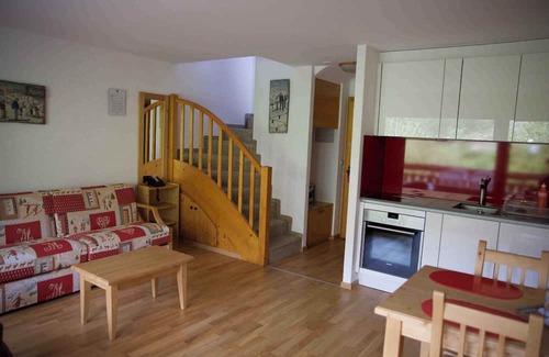 Ovronnaz Apartamento | Holiday apartment with fitness room and wellness area