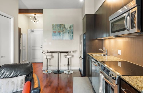 Bear Mountain Resort Condominio | Bear Mountain 1bed Condo, Parking, Mountain View!