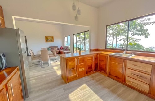 Ballena Casa | Casa Quetzal