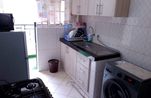 Kasarani Cama Y Desayuno | King Sharbs Apartment in Kasarani