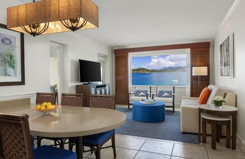 Estate Bakkero Complejo | Oceanside 2-bedroom Marriott Frenchman's Cove Resort 2-Bedroom, Beach & Pool