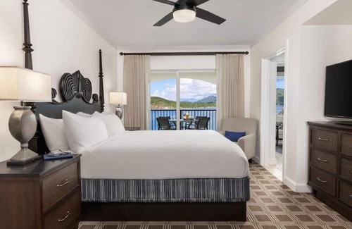 Estate Bakkero Complejo | Oceanside 2-bedroom Marriott Frenchman's Cove Resort 2-Bedroom, Beach & Pool