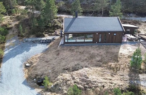 Aure Cabina | Koslig ny Hytte ved Havet
