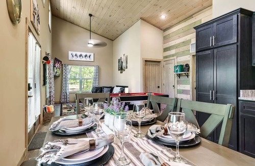 Sevierville Apartamento | Mountain Cabin Getaway Jacuzzi Stunning Views