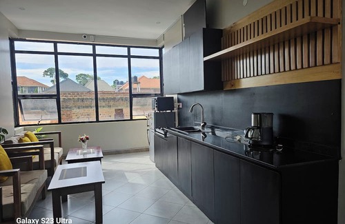 Entebbe Cama Y Desayuno | Muguet by Ibiscot Development