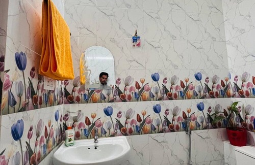 Mayapur Hotel | Goroomgo Shreshth Home Stay Haridwar