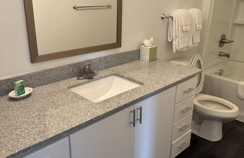 Tuttle West Apartamento | Private listing for ARTURO MAR