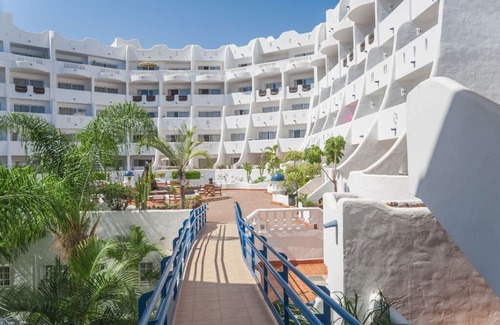 San Miguel de Abona Condominio | Modern Apartment in Golf del Sur | Pool Access