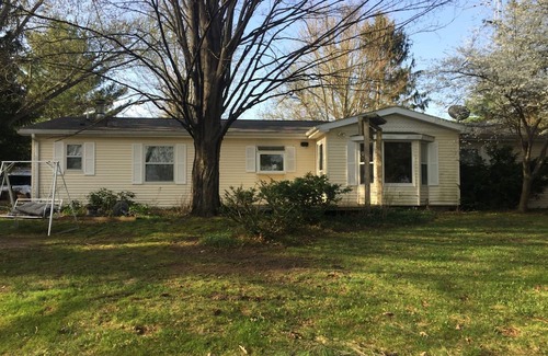 Davison Casa | Lovely 4-bedroom house in Davison