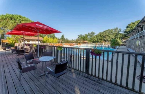 Crayssac Casa | Camping 4 étoiles - Parc aquatique - ccaadgi