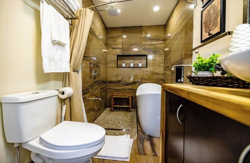 Quinte West Casa | Brighton escape
