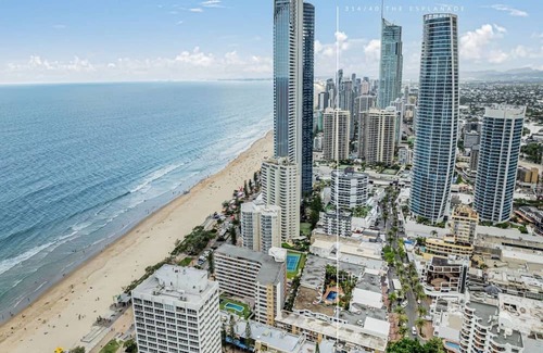 Surfers Paradise Apartamento | Cosy Central Beachfront Apt Free Park Netflix