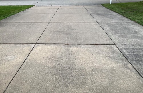 Ashwaubenon Alquiler De RV | Driveway 3 Blocks from Lambeau Field: RV Friendly for NFL Draft