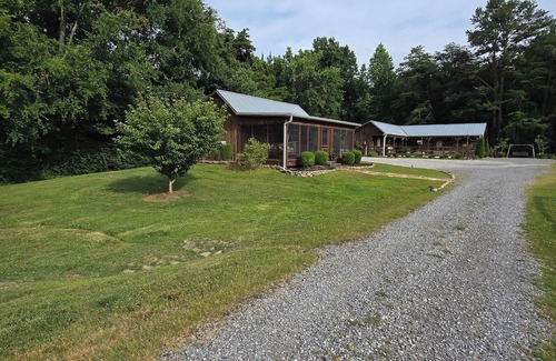 Chickamauga Cabina | Rustic Haven