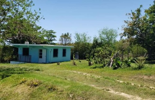Buena Vista Casa | Charming house with AC in Humacao for an enjoyable stay