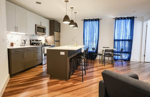Brewerytown Apartamento | Imagine a stylish escape in Glenwood, the epitome of urban luxury