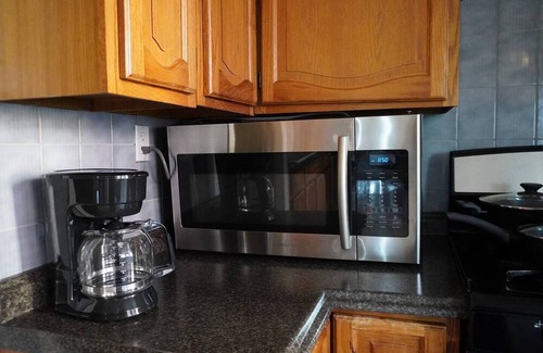Front Park Apartamento | This apartment is a 2 bedroom(s), 1 bathrooms, located in Buffalo, NY.