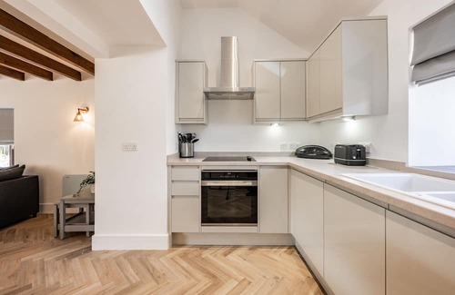 Roughton Cabaña | Fender Cottage -Norfolk Holiday Properties