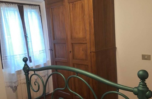 Sant Ippolito Apartamento | Apartment 'Girasole' with Shared Pool, Private Garden and Wi-Fi