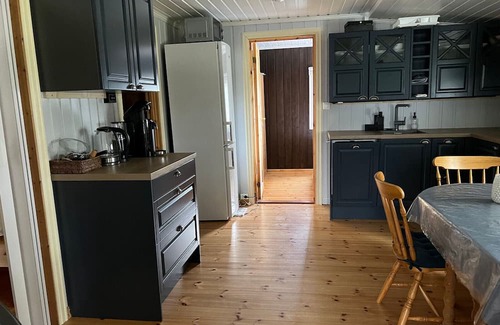 Loten Municipality Cabina | Cosy 3-bedroom cabin with WiFi in Innlandet.