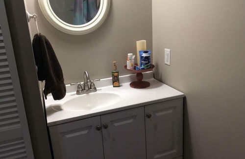 Nortonville Casa | Brown’s cozy bungalow with AC in charming Nortonville