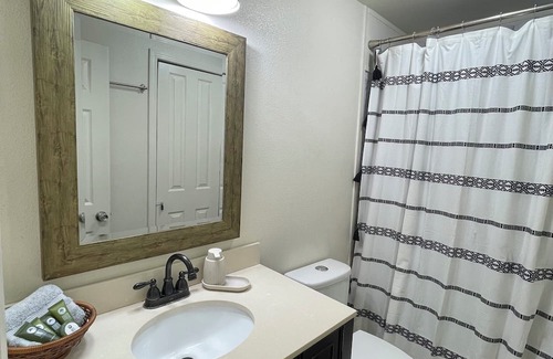 Squaw Valley Casa | Spacious Private 3bdr 2 bath Squaw Valley/Dunlap·WiFi·AC·lawn·Kings Cyn Ntl Park