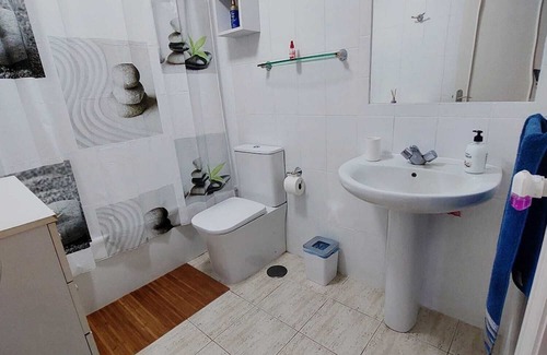 San Isidro Casa | Casa Ideal Para Familias con Niños. Aeropuerto Reina Sofía a 5 Minutos