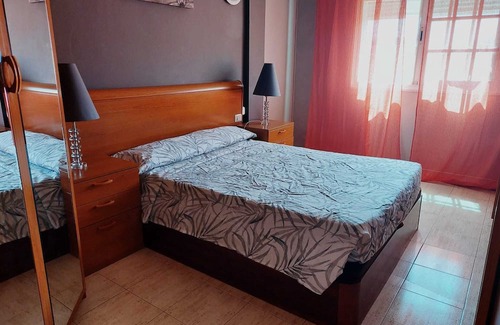 San Isidro Casa | Casa Ideal Para Familias con Niños. Aeropuerto Reina Sofía a 5 Minutos