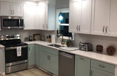 Powdersville Casa | 15Min to Dwntwn Greenville/35 to Clemson/1 1/2Hrs to Asheville-Sleeps 13
