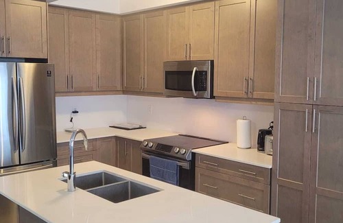 County of Brant Casa | Amazing COMFY One bedroom in Paris in a pretty and quiet place very close to 403