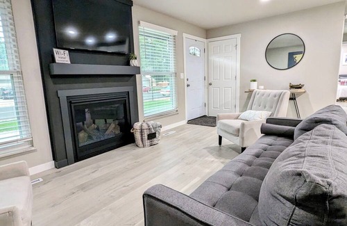 Fort Collins Casa | Spacious 5-bedroom house in fantastic Fort Collins with AC, WiFi