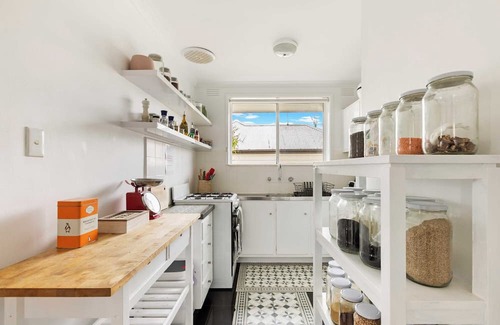 Fitzroy North Apartamento | Quaint 2 Bedroom Fitzroy Apartment Free WiFi